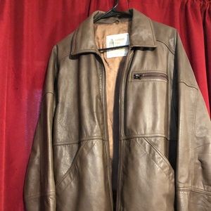 LONDON FOG LEATHER JACKET